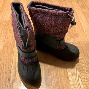 Columbia Powderbug snowboots pink/gray leopard sz 5
